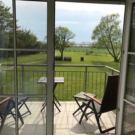 Ferienresidenz Am Salzhaff Apartment Blengow