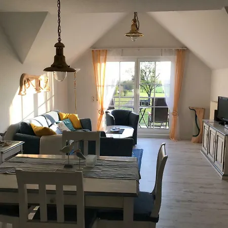 Ferienresidenz Am Salzhaff * Blengow