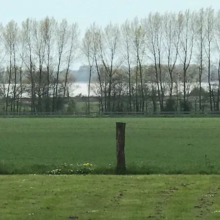 Apartman Ferienresidenz Am Salzhaff Blengow